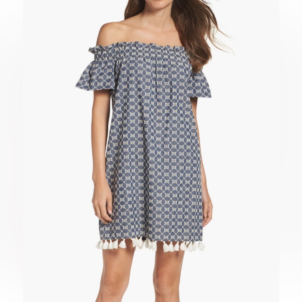 Chelsea28 Dress